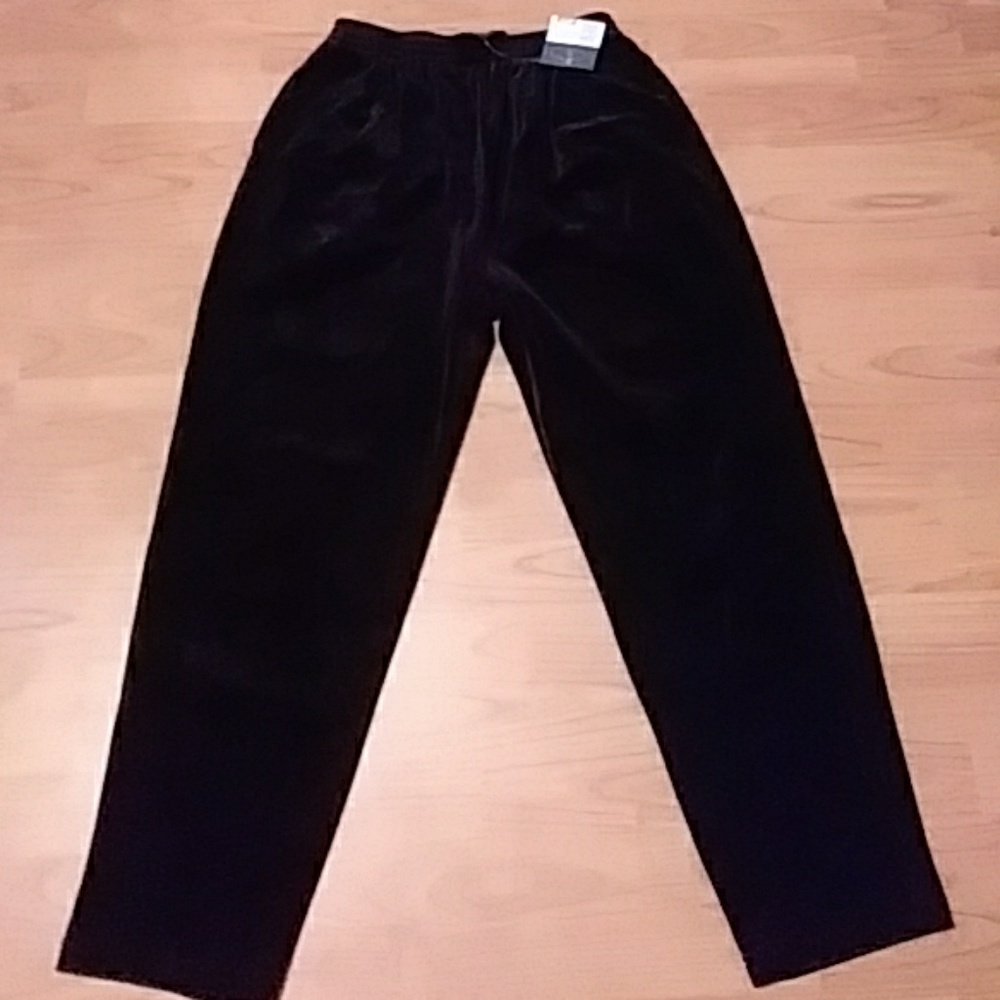 NWT BRAND NEW velour pants
